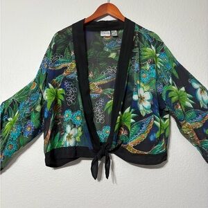 Chico's Vibrant Georgette Silk w Tropical Bird Print Short Kimono. Tie Front.